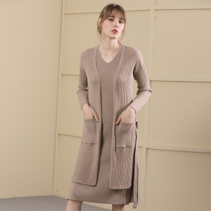 2018秋冬女装新款 羊毛针织衫开衫两件套 中长款针织套装女