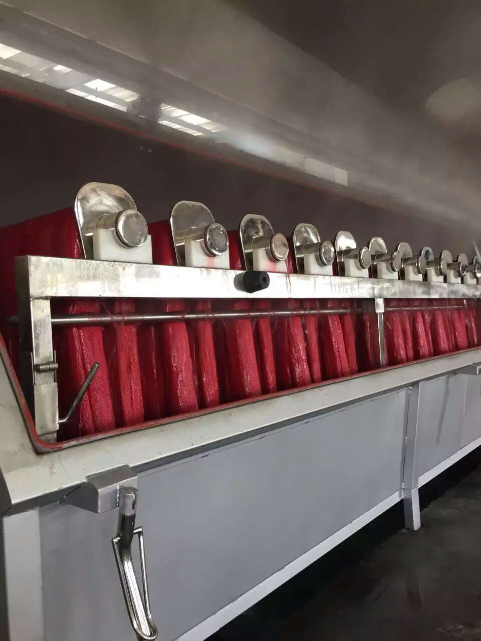 0 主营产品 工艺:件染;轧染;绞纱染 其他:吊染      产业链定位:染色