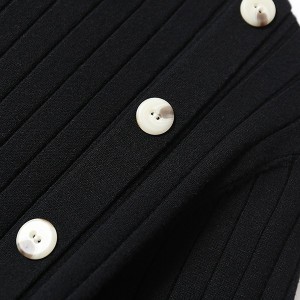 新款韩版性感单排扣修身短袖圆领毛织连衣裙