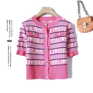新款日系可爱风数字纽扣粉色羊毛衫短袖外套