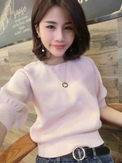 2019年春秋新款女装韩版针织短装圆领中袖灯笼袖套头衫